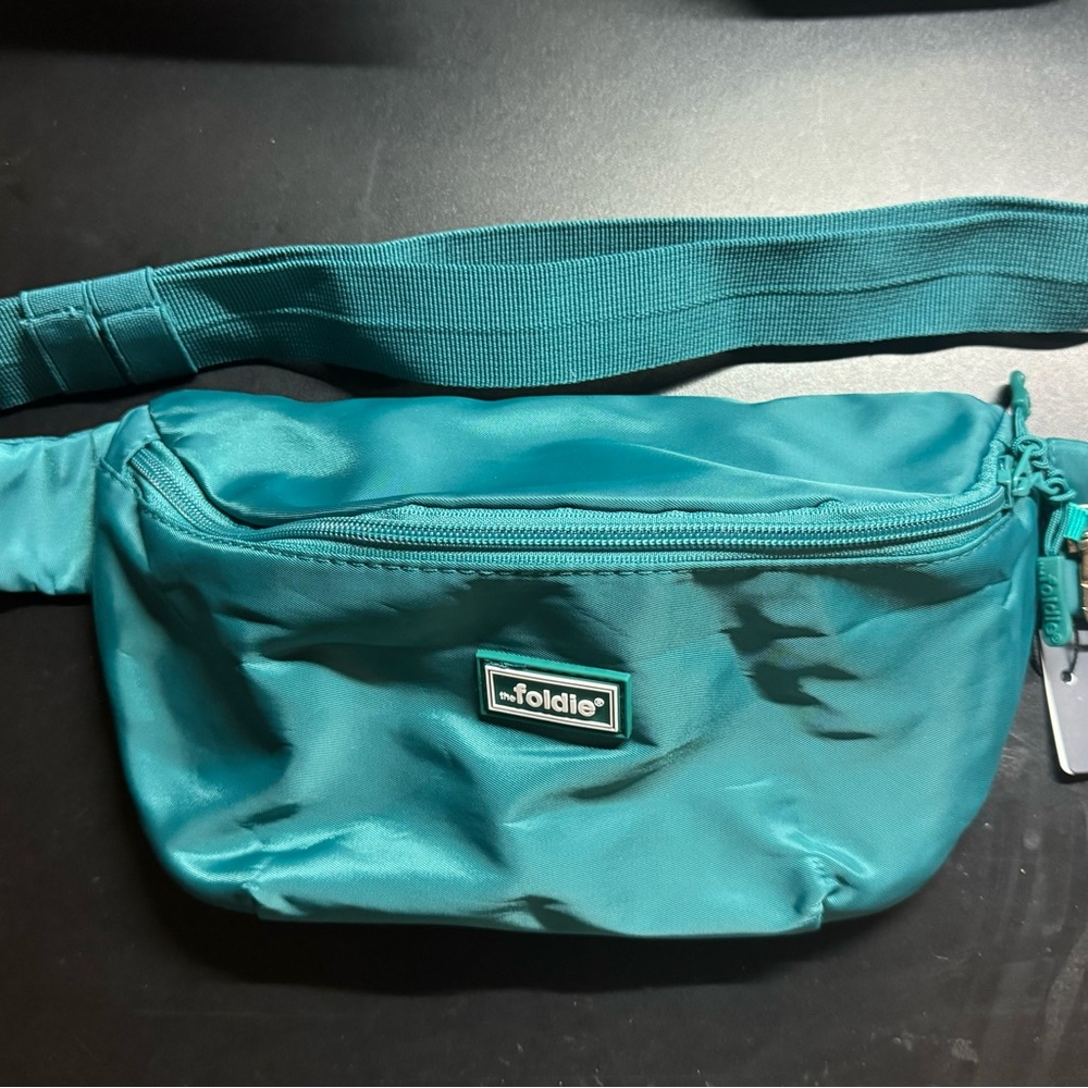 The Foldie crossbody- TEAL